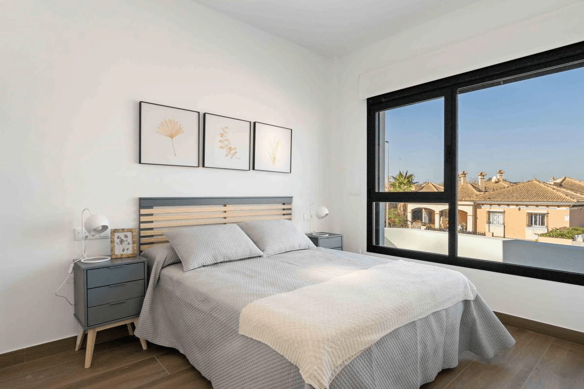 Villa for sale in Los Montesinos