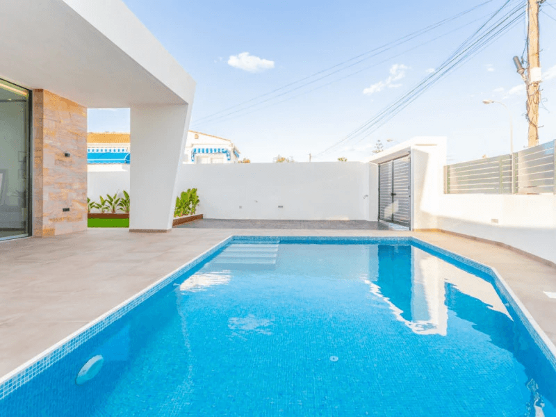 Villa for sale in Torrevieja