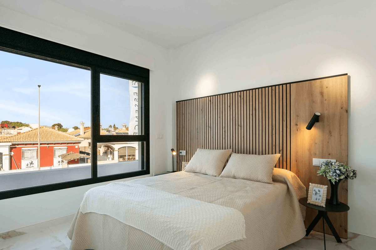 Villa for sale in Los Montesinos